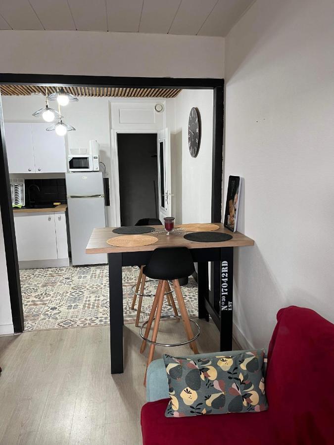 Chez Laeti Appartement Type F2 フェカン エクステリア 写真
